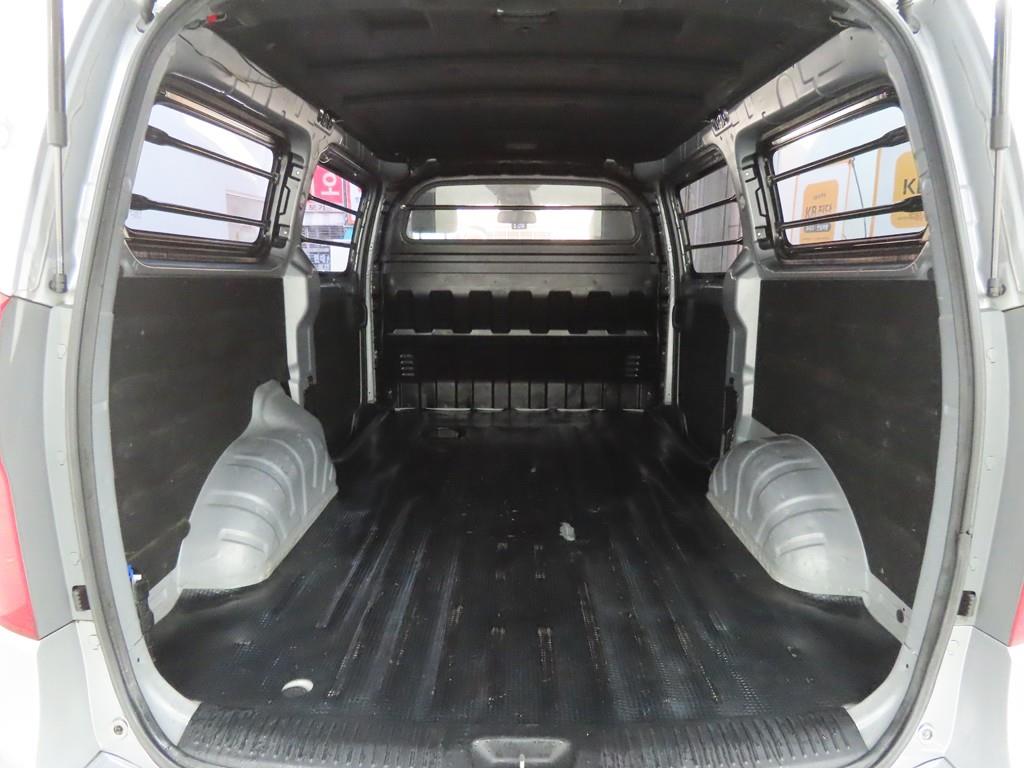 HYUNDAI Starex 2020 - Importación desde Corea - HF Imports Iquique - Foto 17