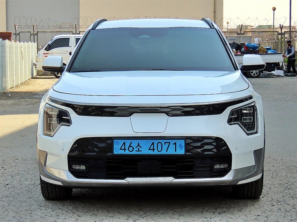 KIA Niro 2023 Blanco - Importación desde Corea - HF Imports Iquique - Foto 1