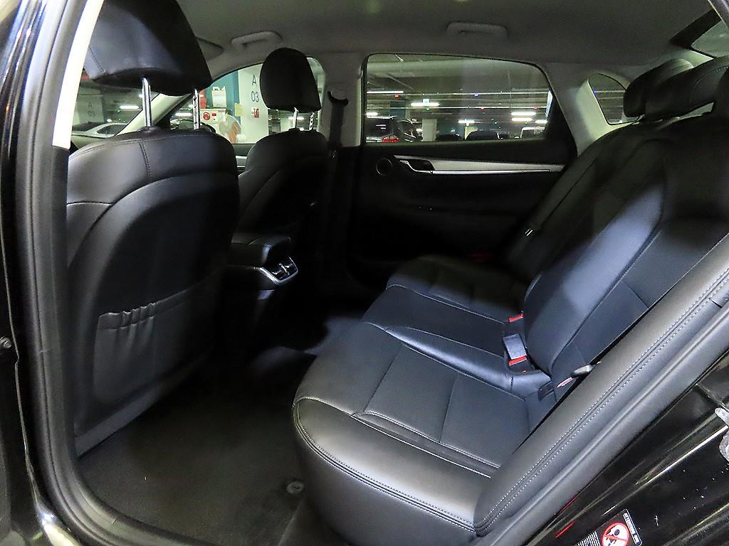 HYUNDAI Grandeur - Vista 7
