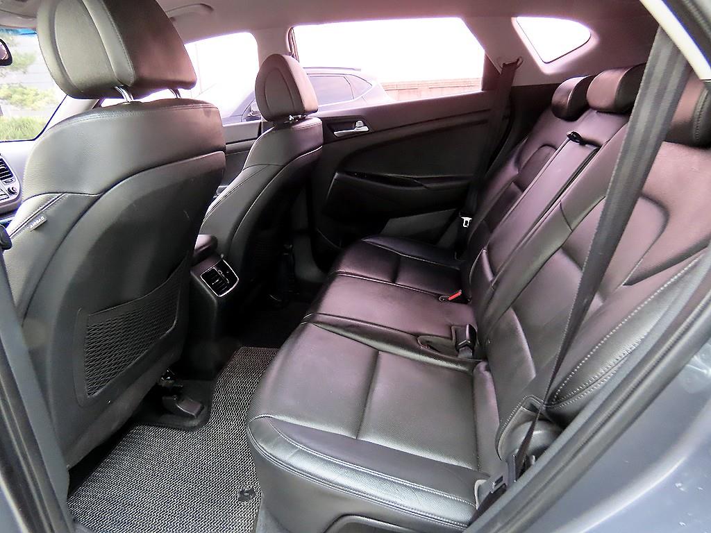 HYUNDAI Tucson - Vista 6