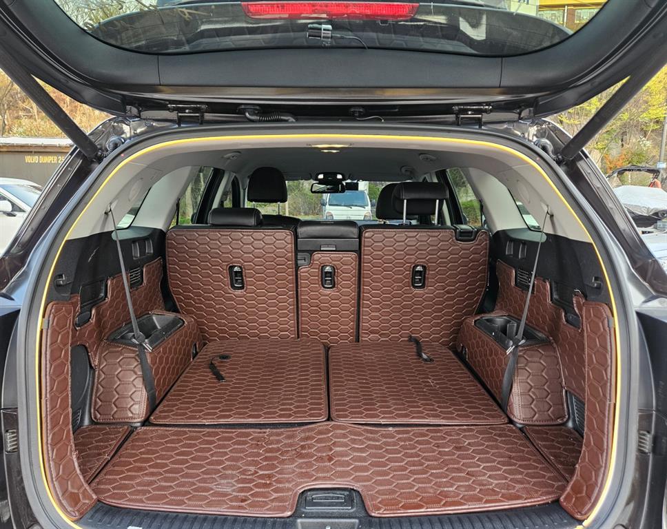 KIA Sorento - Vista 11