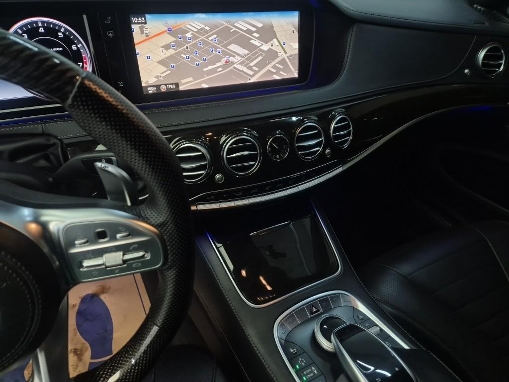 Mercedes Benz S Class - Vista 12