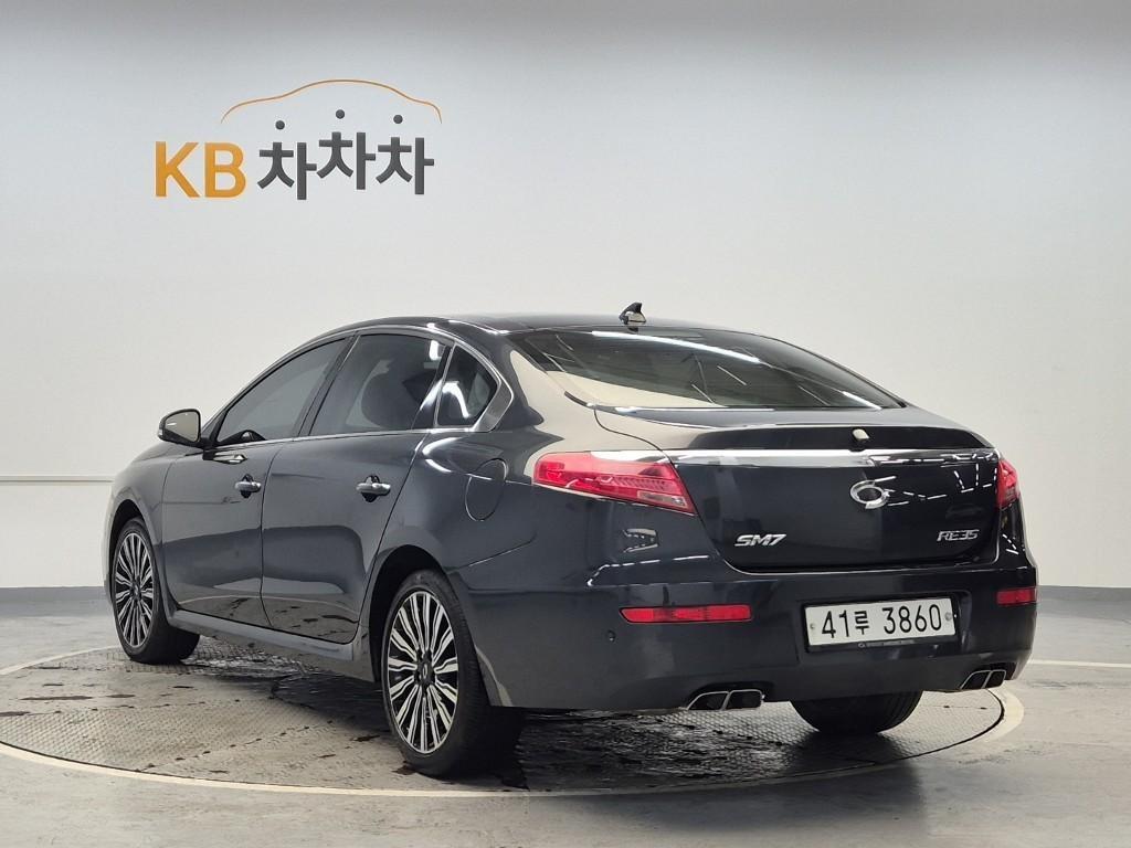 SAMSUNG SM7 - Vista 4