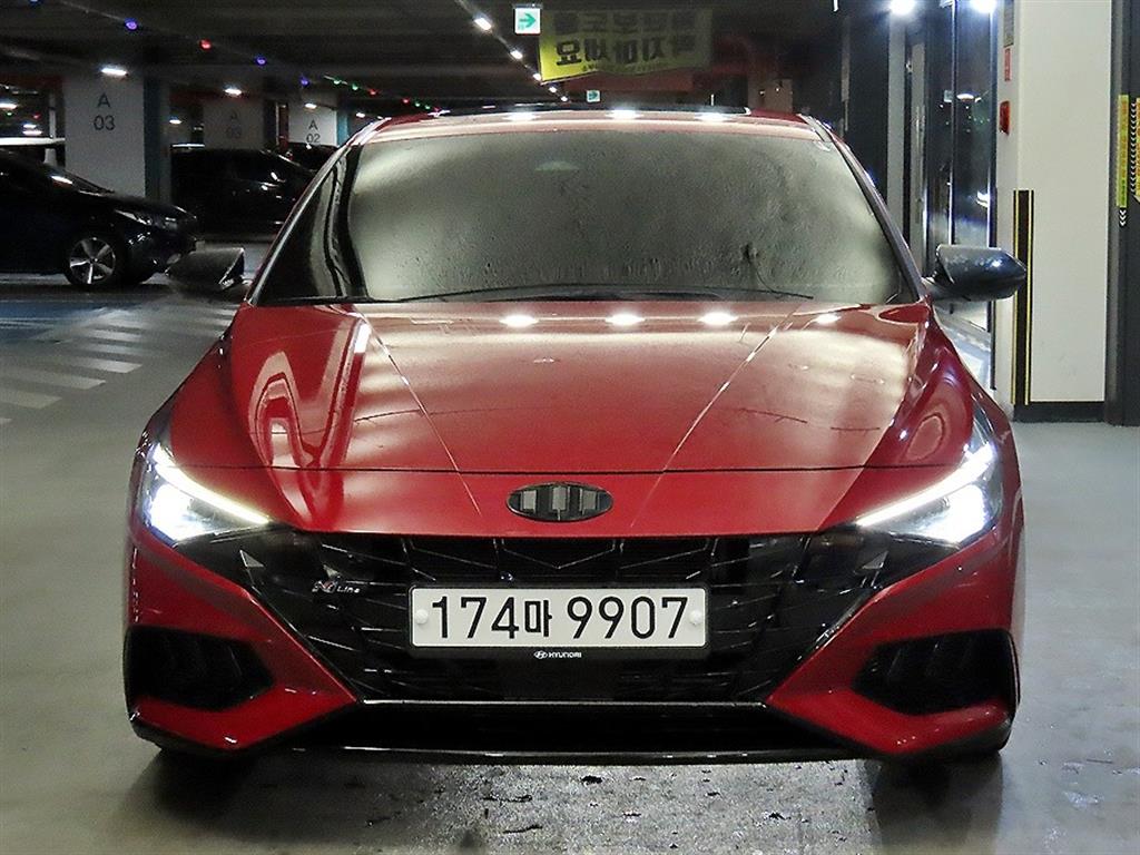 HYUNDAI Avante - Vista 2