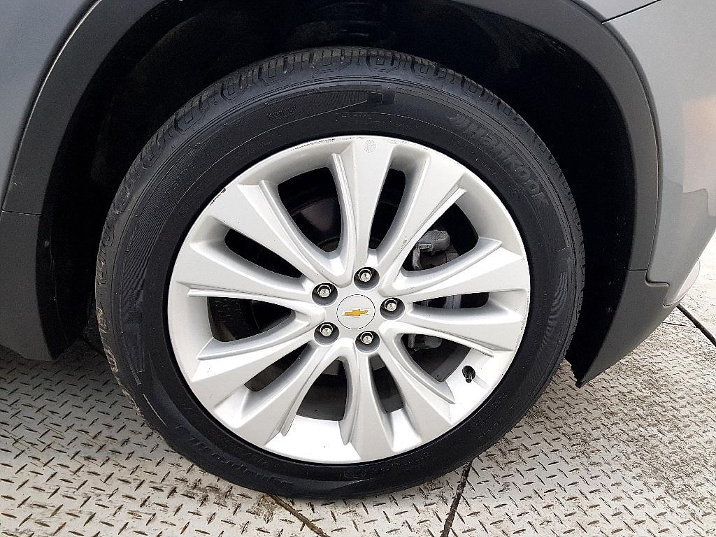 Chevrolet Trax 2019 Gris - Importación desde Corea - HF Imports Iquique - Foto 20