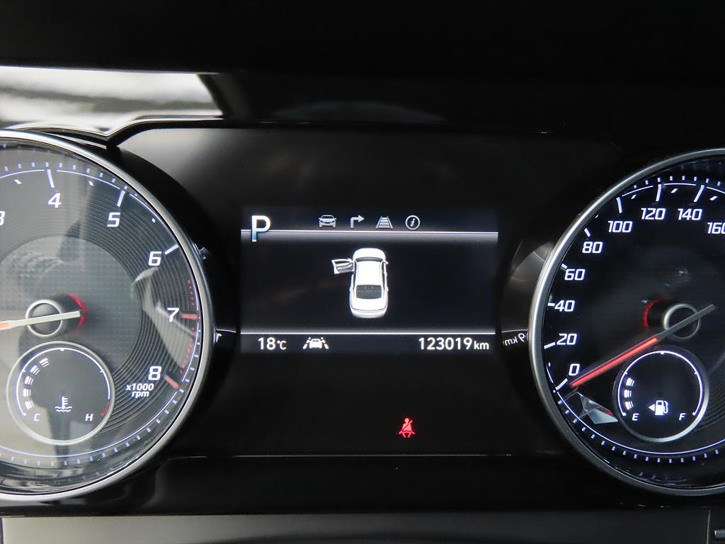 HYUNDAI Grandeur - Vista 8