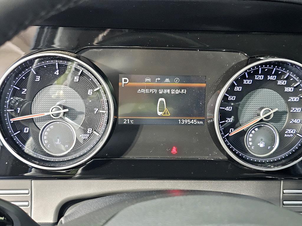 HYUNDAI Grandeur - Vista 7