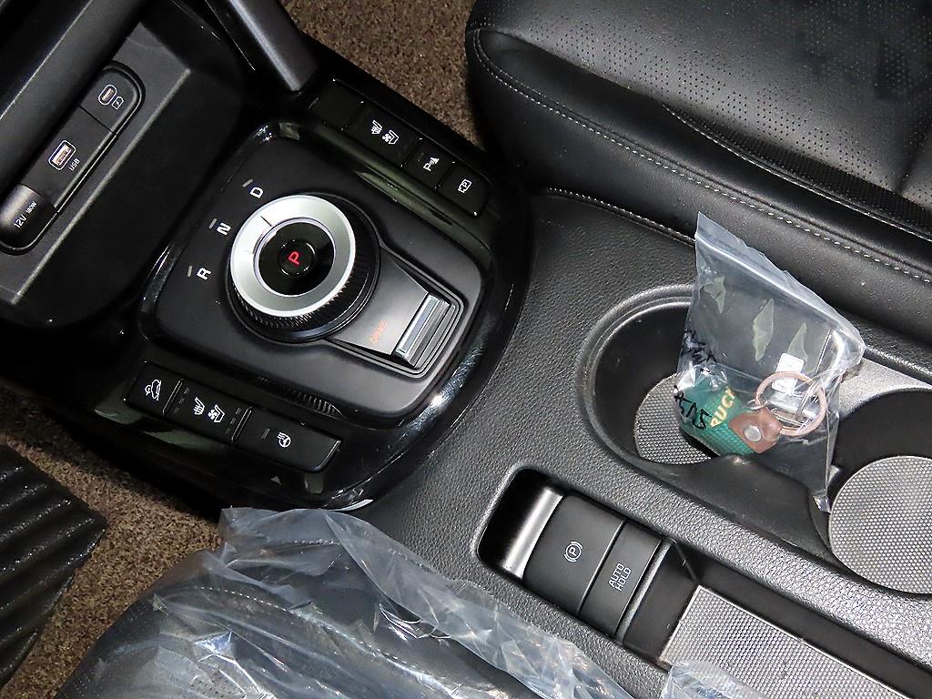 KIA Seltos - Vista 12