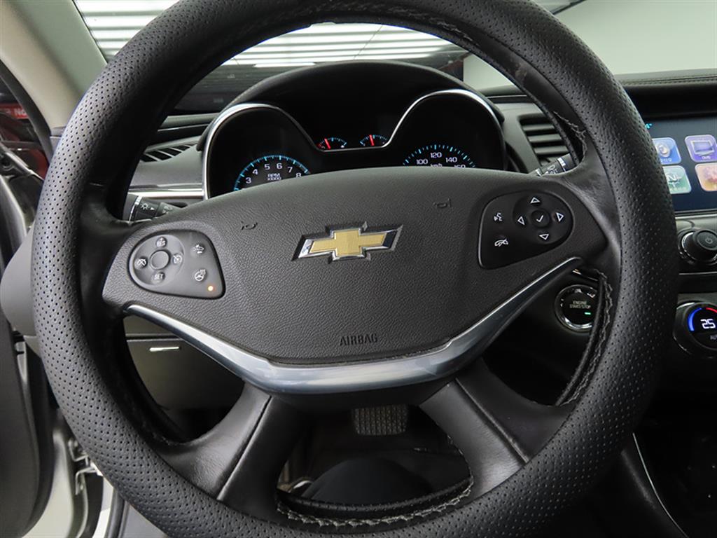 Chevrolet Impala - Vista 8