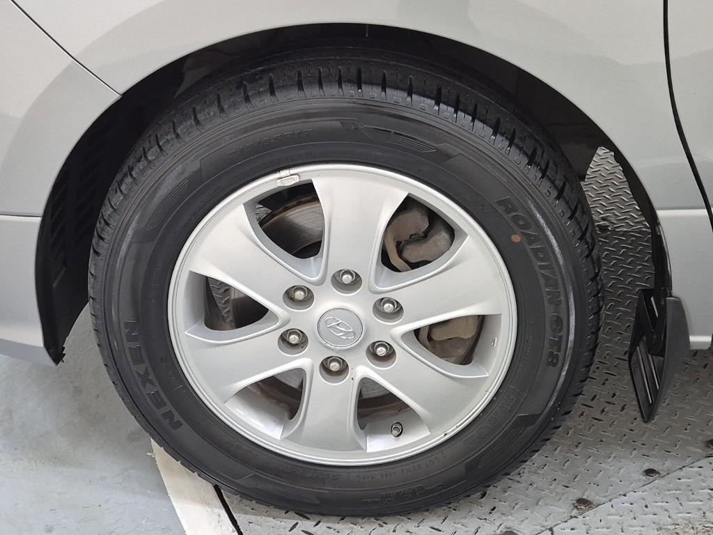 HYUNDAI Starex 2021 Gris - Importación desde Corea - HF Imports Iquique - Foto 17