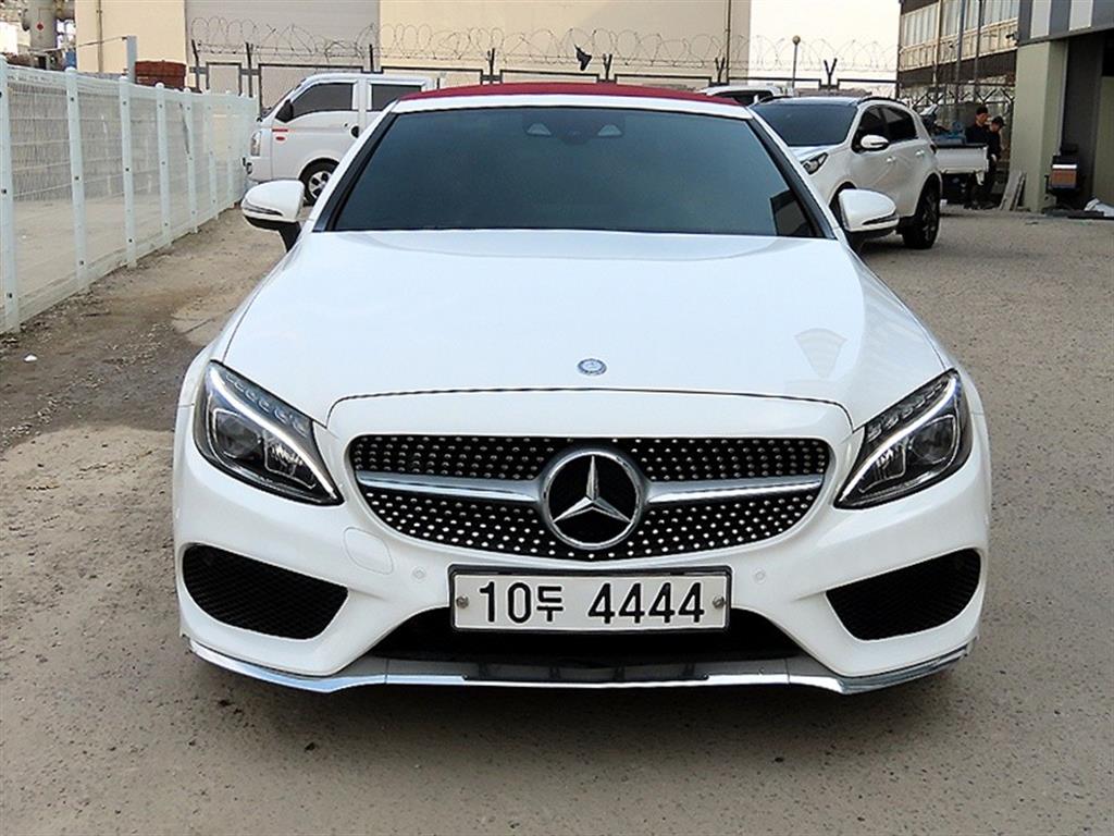 Mercedes Benz C Class - Vista 5