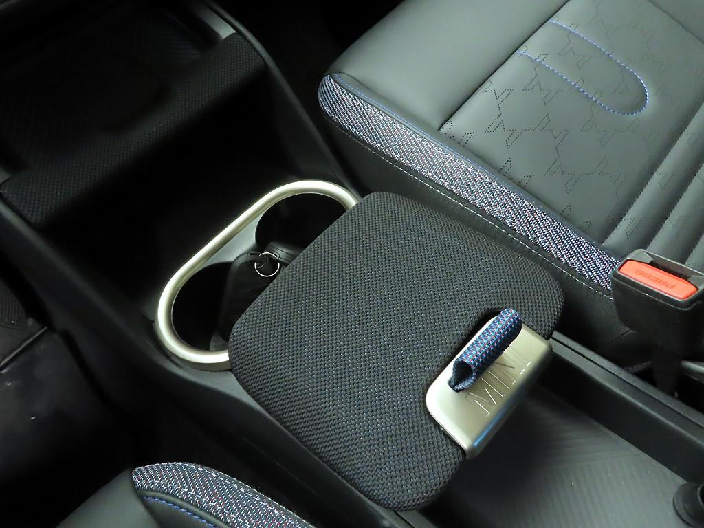 Mini Countryman - Vista 9