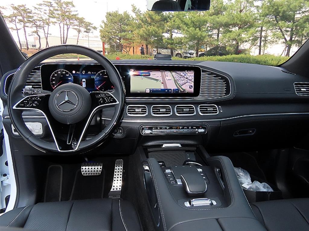 Mercedes Benz GLS Class - Vista 7