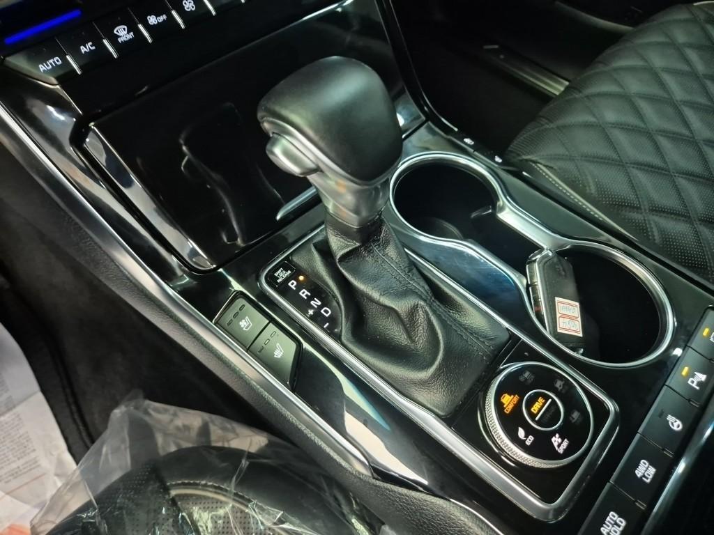 KIA Mohave - Vista 8