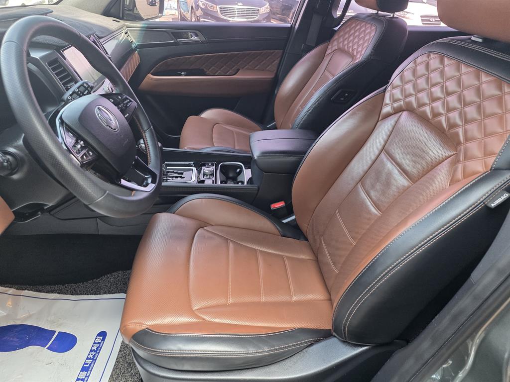 Ssangyong Rexton 2020 Café - Importación desde Corea - HF Imports Iquique - Foto 15
