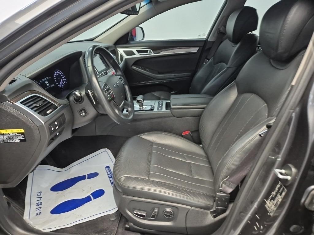 Genesis G80 - Vista 11