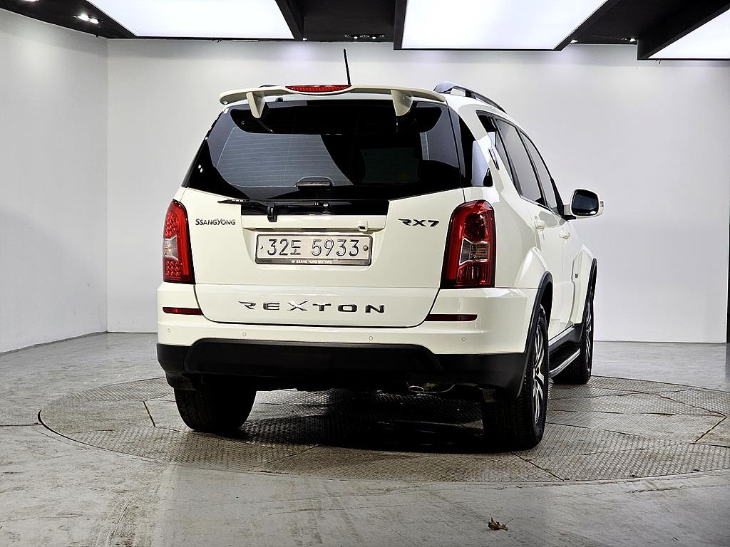 Ssangyong Rexton - Vista 3