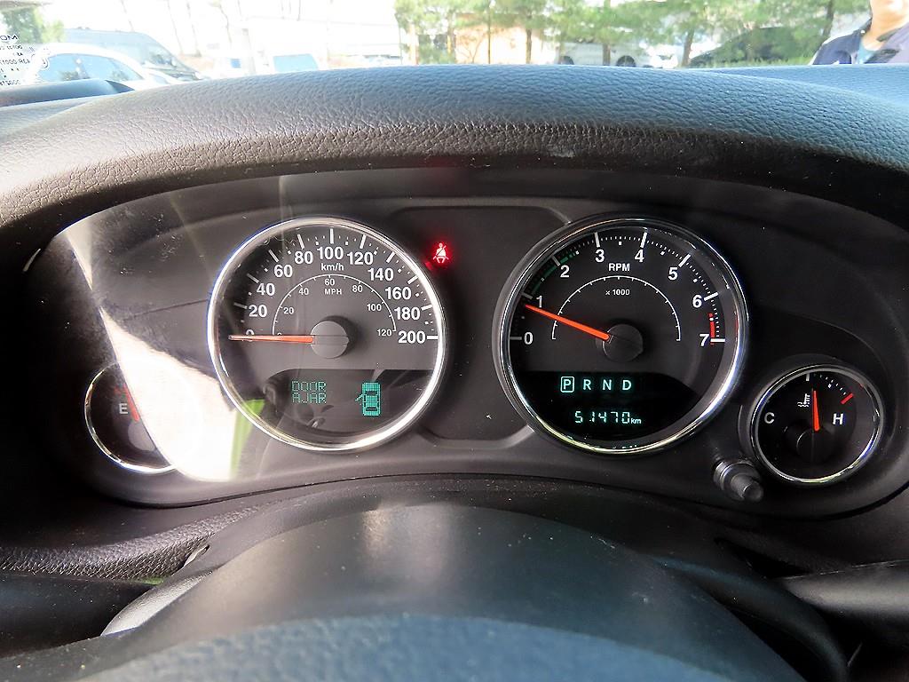 Jeep Wrangler - Vista 9