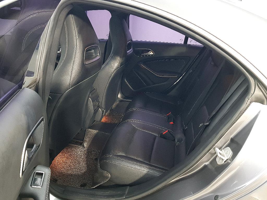 Mercedes Benz CLA Class - Vista 9