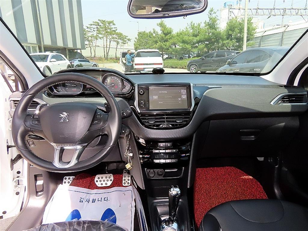 Peugeot 2008 - Vista 7