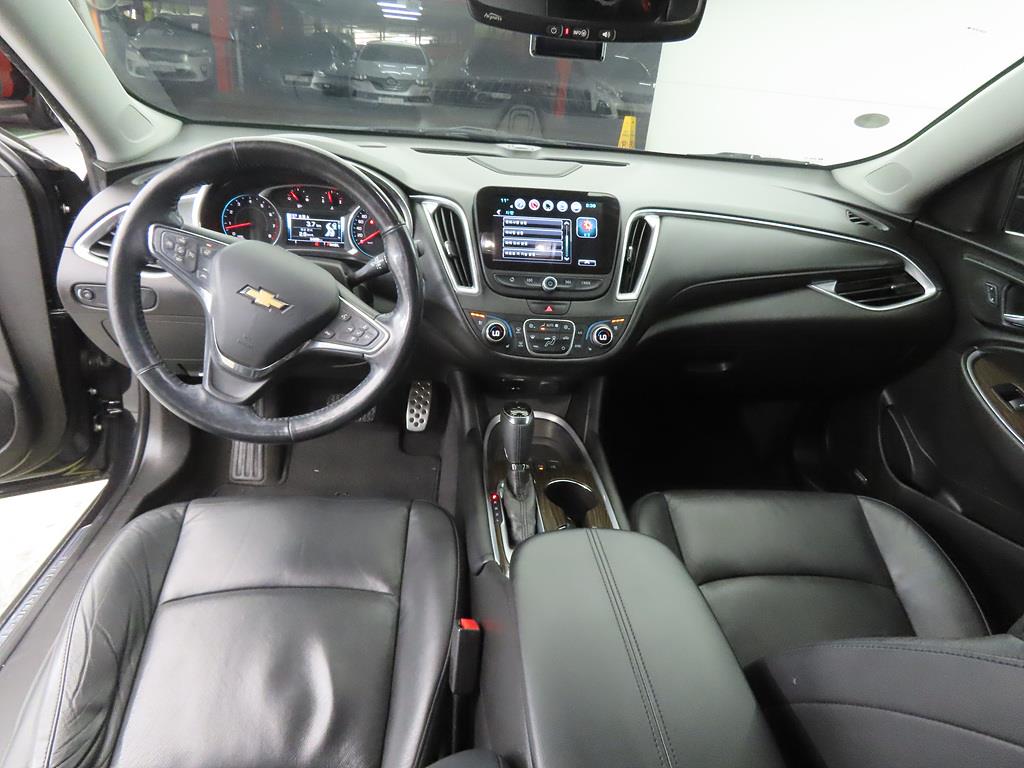 Chevrolet Malibu - Vista 7