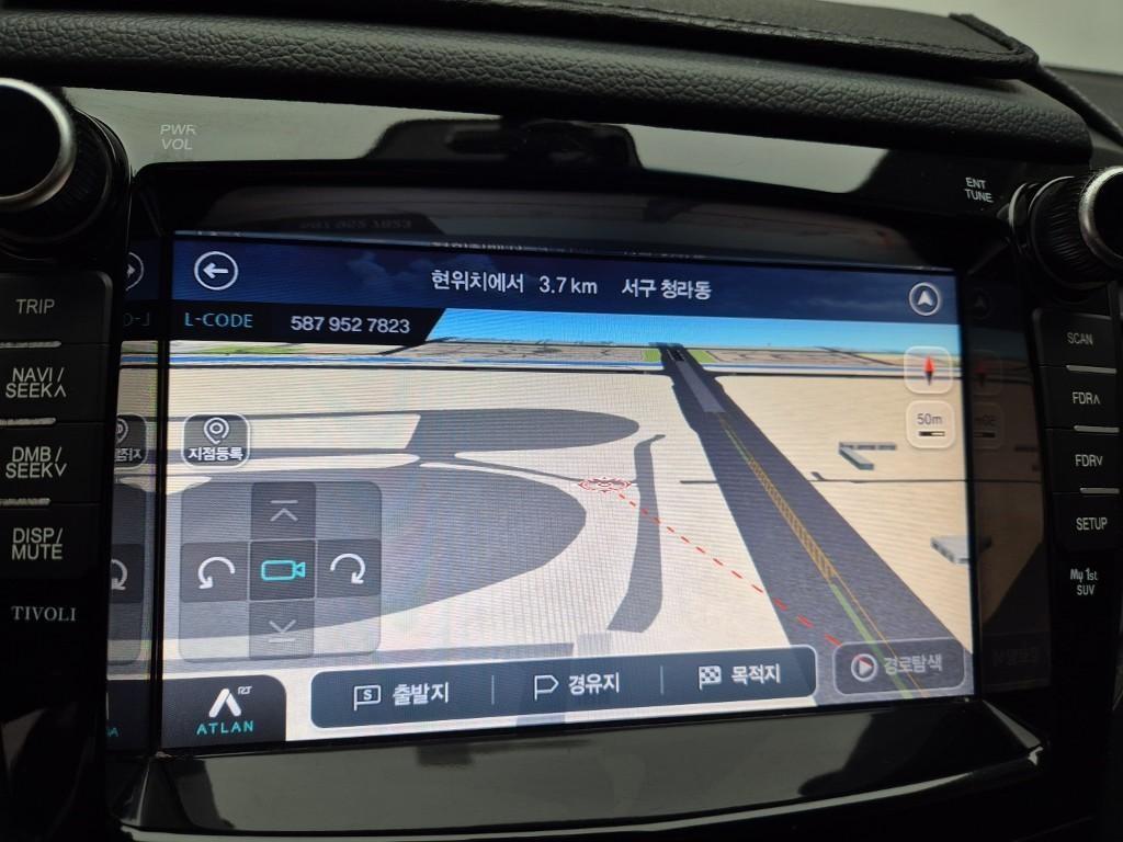 Ssangyong Tivoli - Vista 12