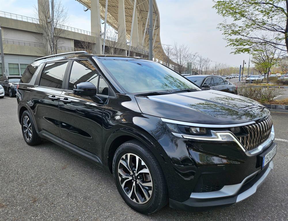 KIA Carnival - Vista 2