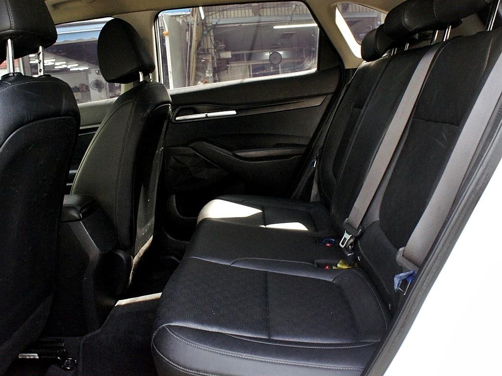 KIA Seltos - Vista 11