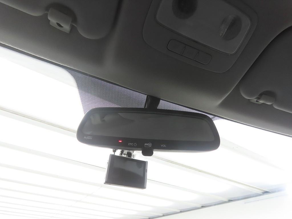 HYUNDAI Starex - Vista 12