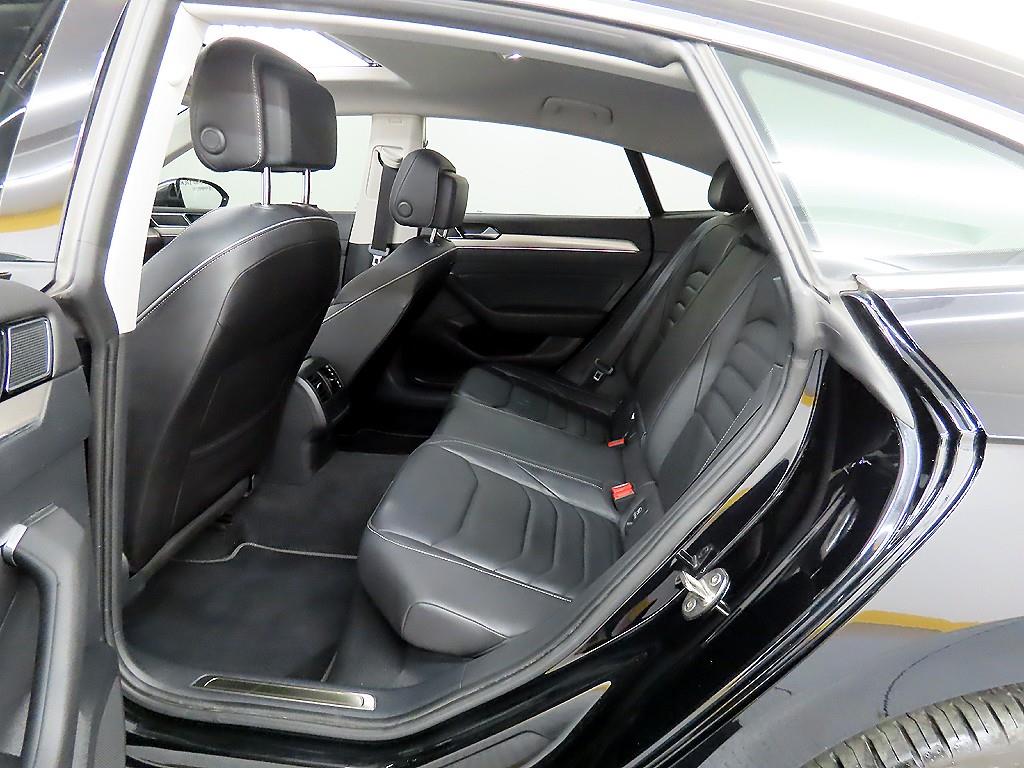 Volkswagen Arteon - Vista 6