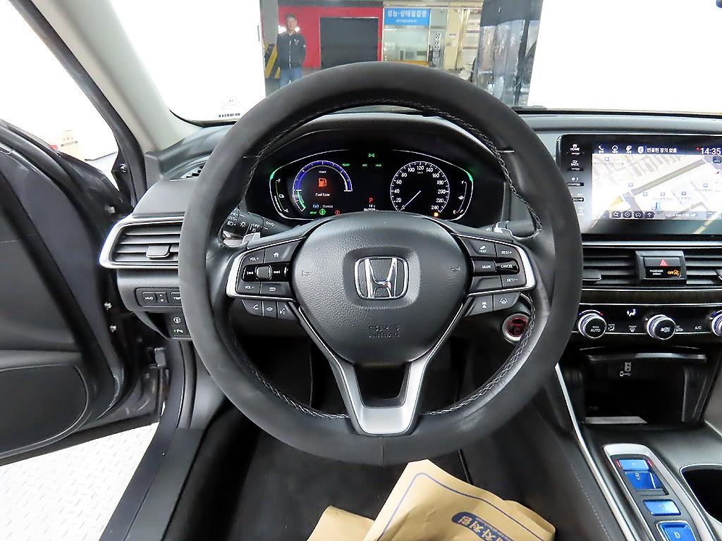 Honda Accord - Vista 9