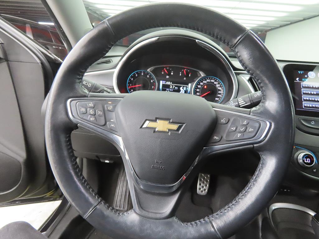 Chevrolet Malibu - Vista 8