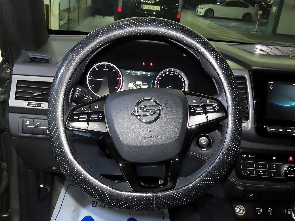 Ssangyong Rexton - Vista 8