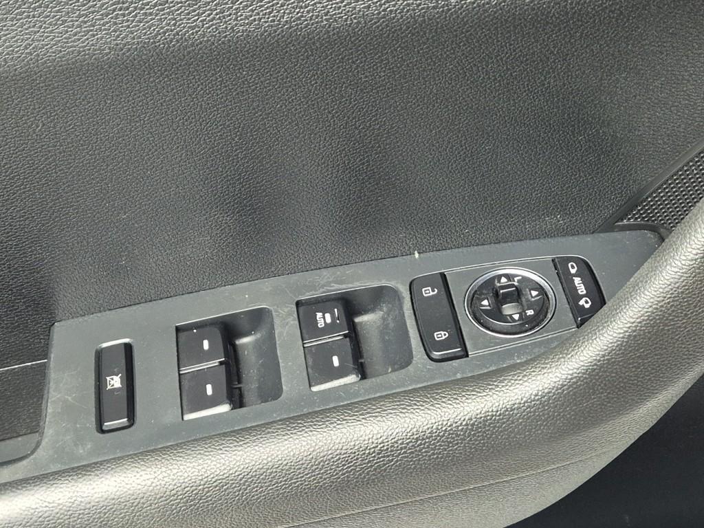 HYUNDAI Sonata 2016 Plateado - Importación desde Corea - HF Imports Iquique - Foto 17