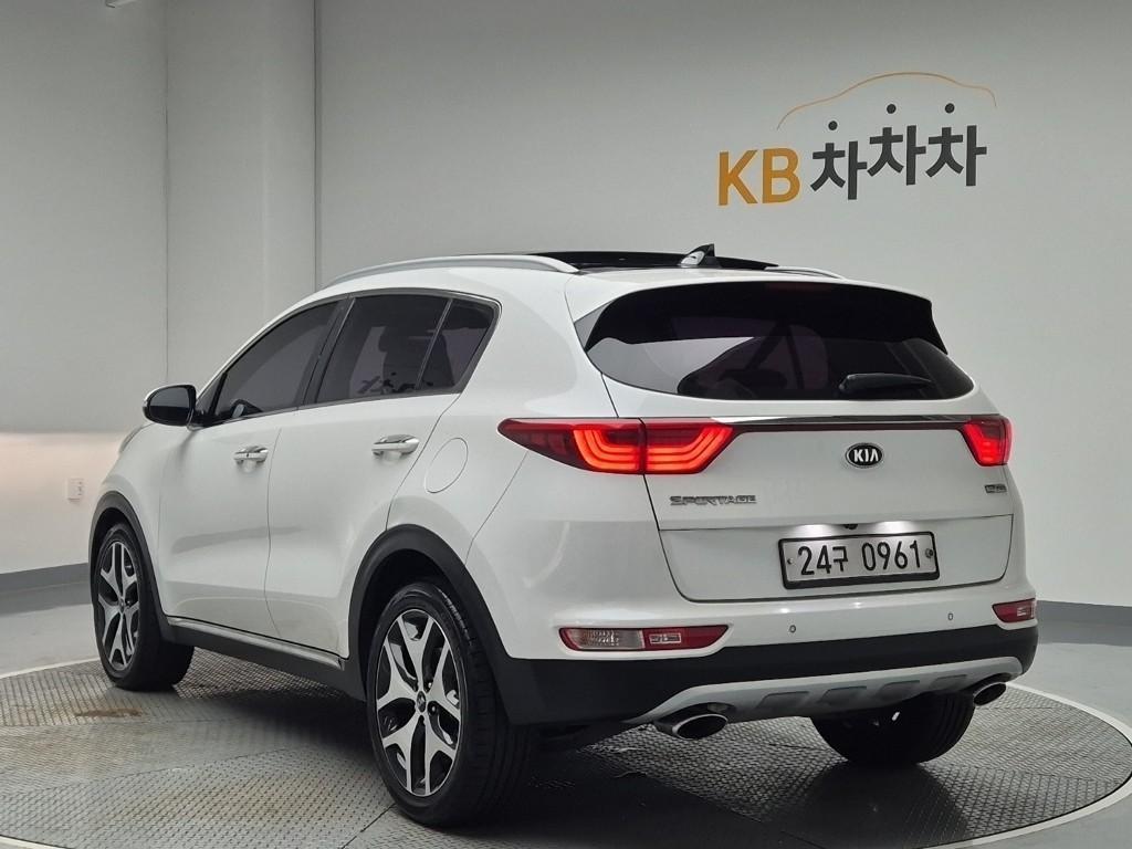 KIA Sportage - Vista 2