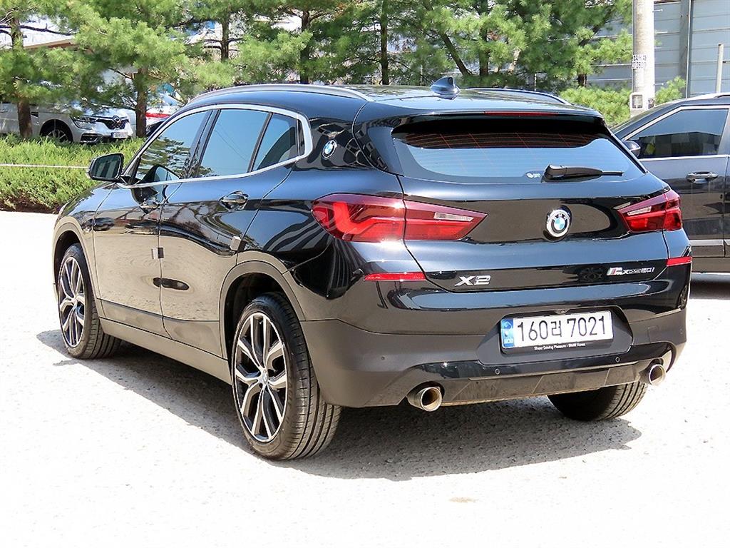 BMW X2 - Vista 3