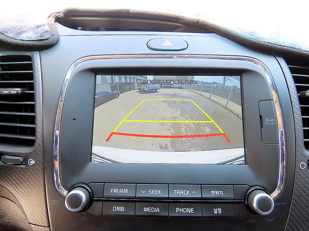 KIA K3 2017 Blanco - Importación desde Corea - HF Imports Iquique - Foto 15