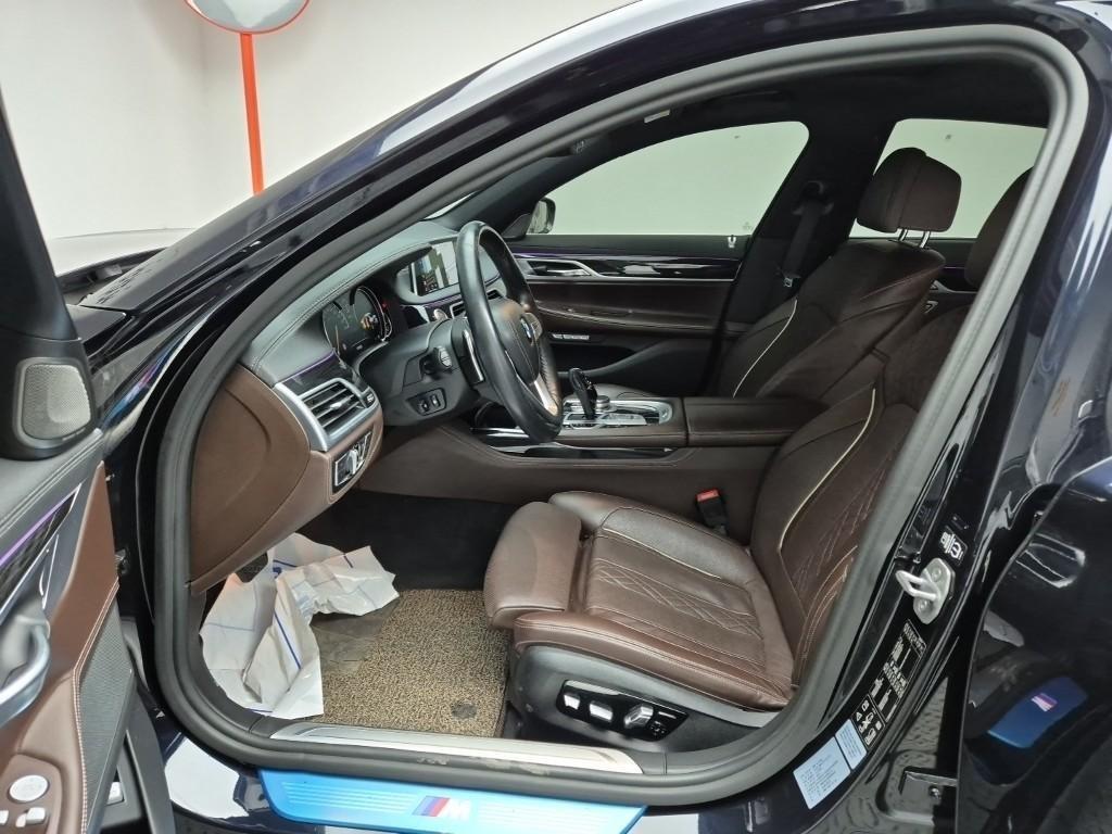 BMW 7 Series 2017 Negro - Importación desde Corea - HF Imports Iquique - Foto 16