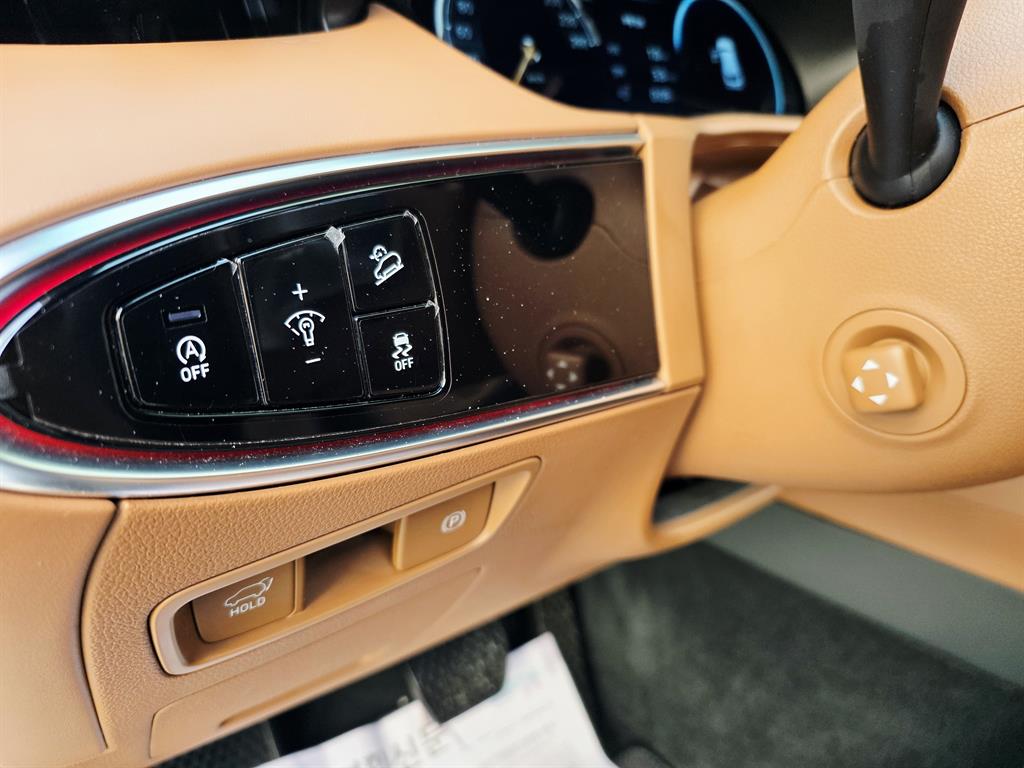 Genesis GV70 - Vista 7