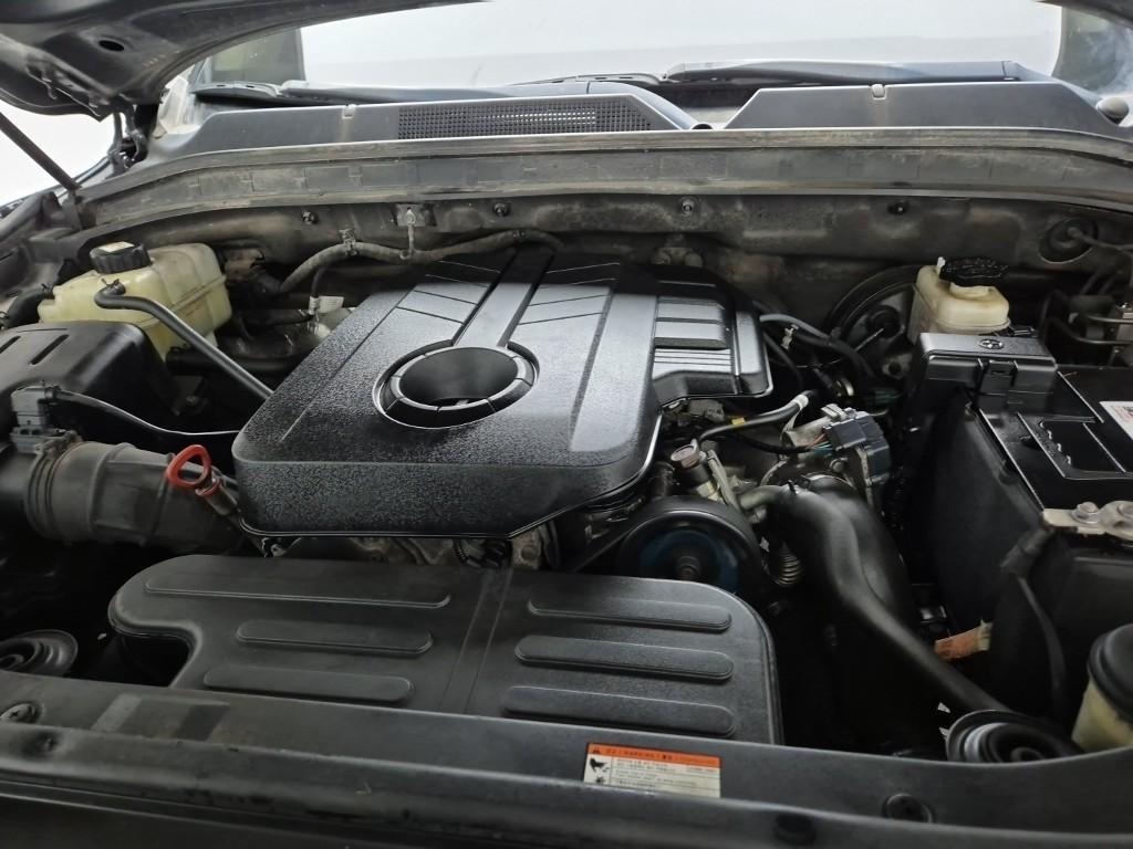Ssangyong Rexton - Vista 5