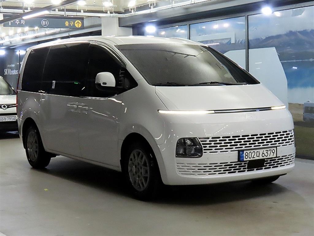HYUNDAI Staria 2025 - Importación desde Corea - HF Imports Iquique - Foto 1