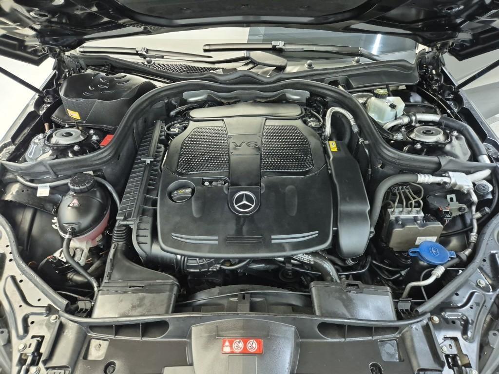 Mercedes Benz E class 2014 Negro - Importación desde Corea - HF Imports Iquique - Foto 18