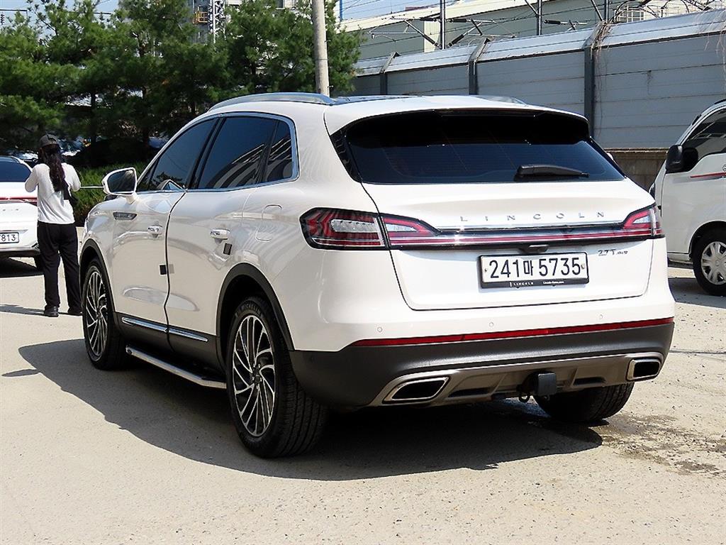 Lincoln Nautilus - Vista 3