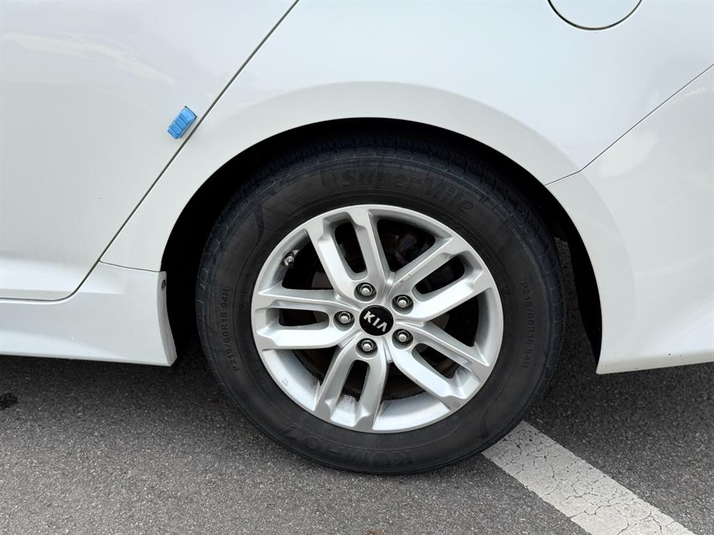 KIA K5 2015 Blanco - Importación desde Corea - HF Imports Iquique - Foto 17