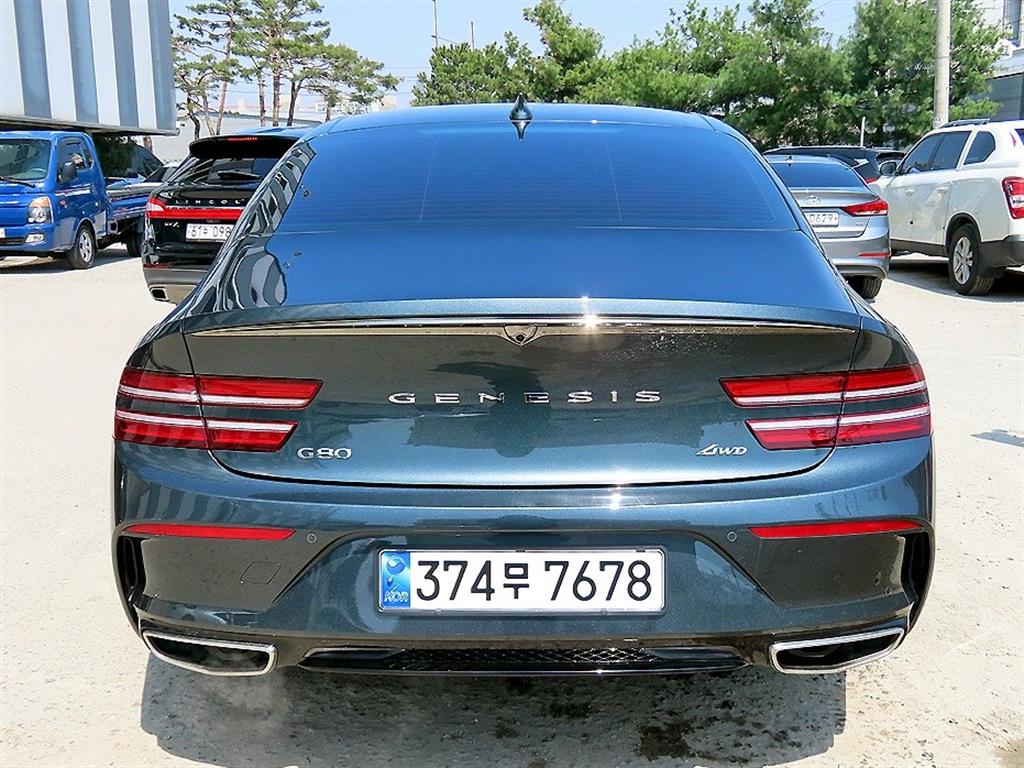 Genesis G80 - Vista 4