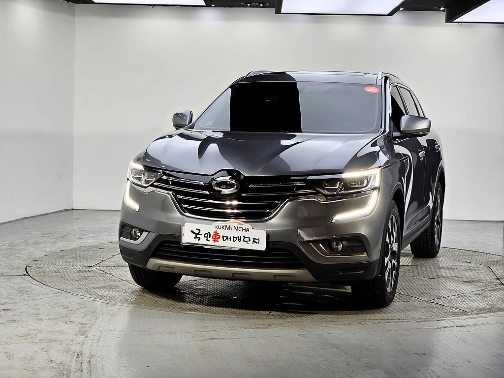 SAMSUNG QM6 - Vista 2