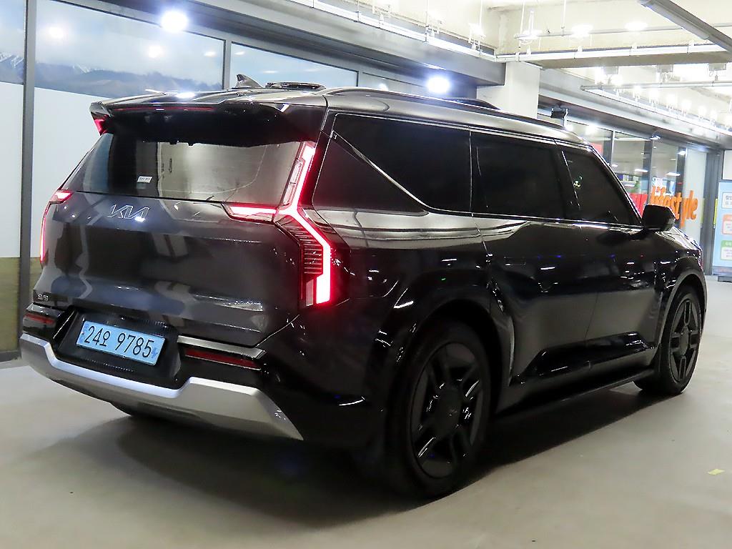 KIA EV9 - Vista 4