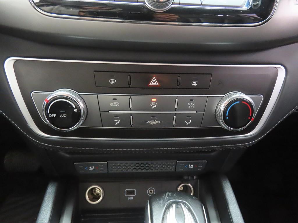 Ssangyong Rexton - Vista 11