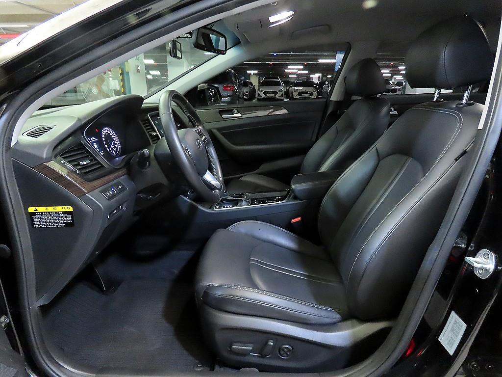 HYUNDAI Sonata - Vista 6