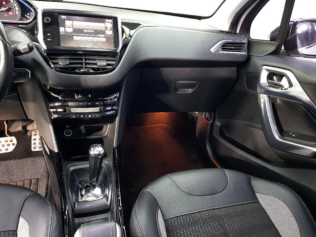 Peugeot 2008 - Vista 9